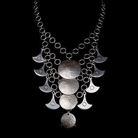 Seraglio Zinc Alloy Necklace - Discs and Fans Multi-chain - Click Image to Close